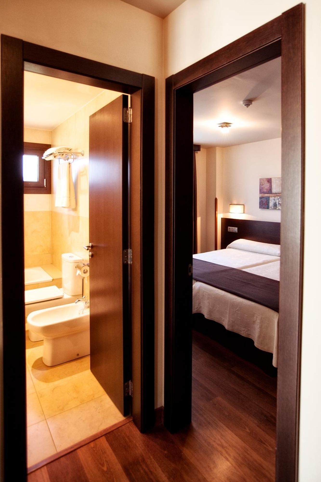 Apartamentos Rurales L'Arquera 라네스 외부 사진