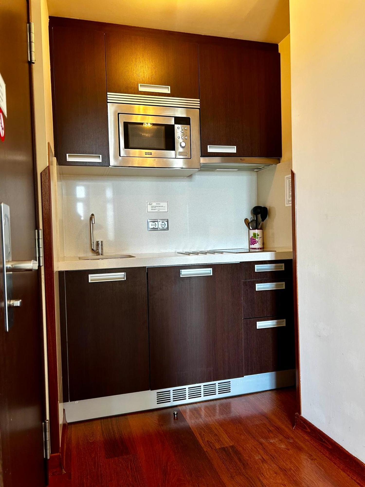 Apartamentos Rurales L'Arquera 라네스 외부 사진