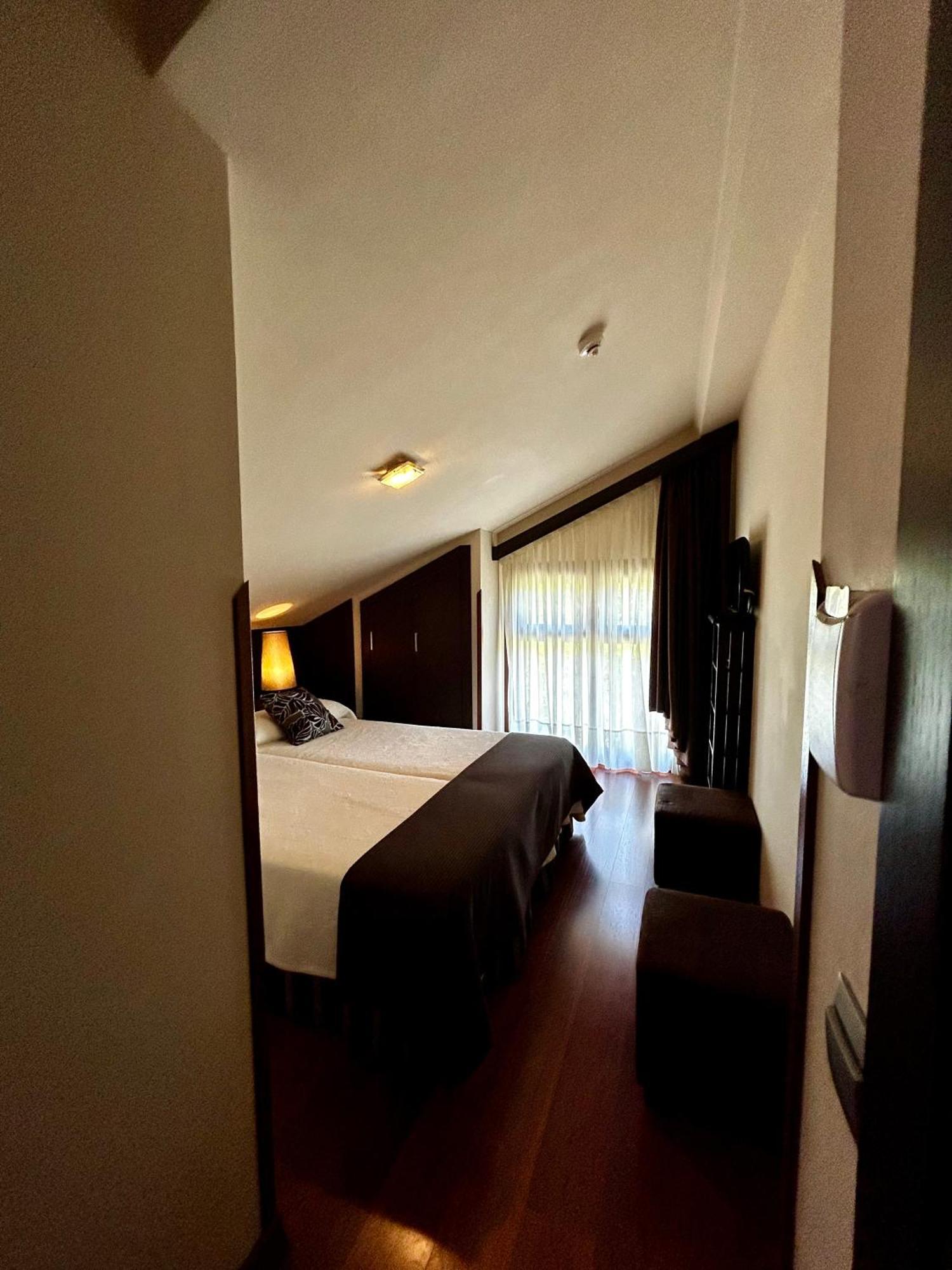Apartamentos Rurales L'Arquera 라네스 외부 사진
