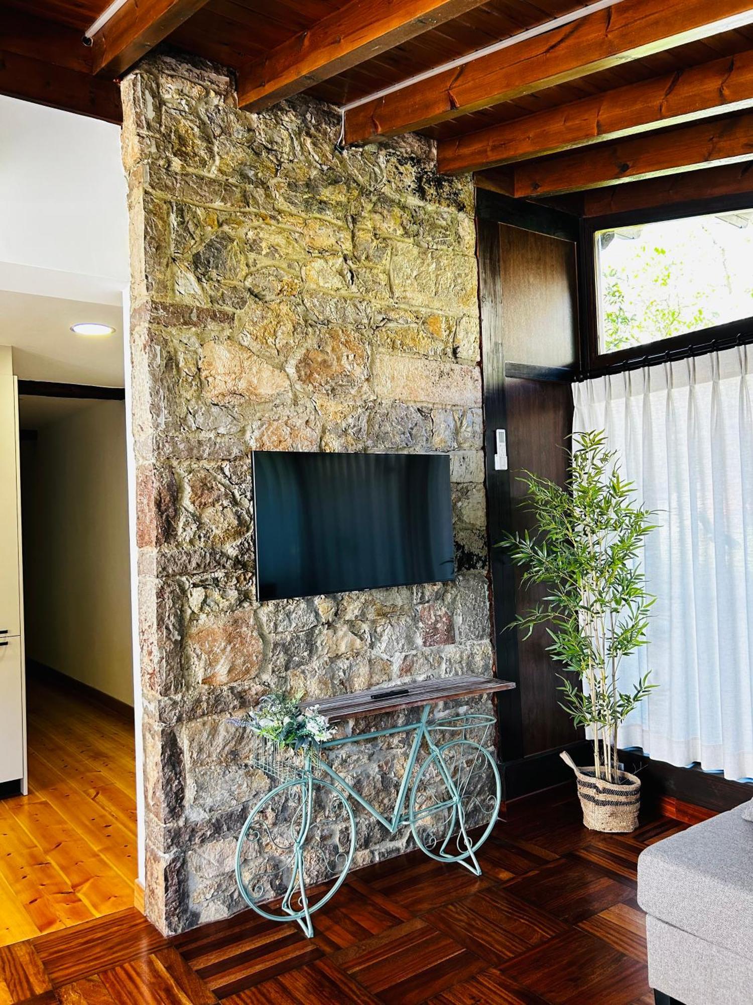 Apartamentos Rurales L'Arquera 라네스 외부 사진