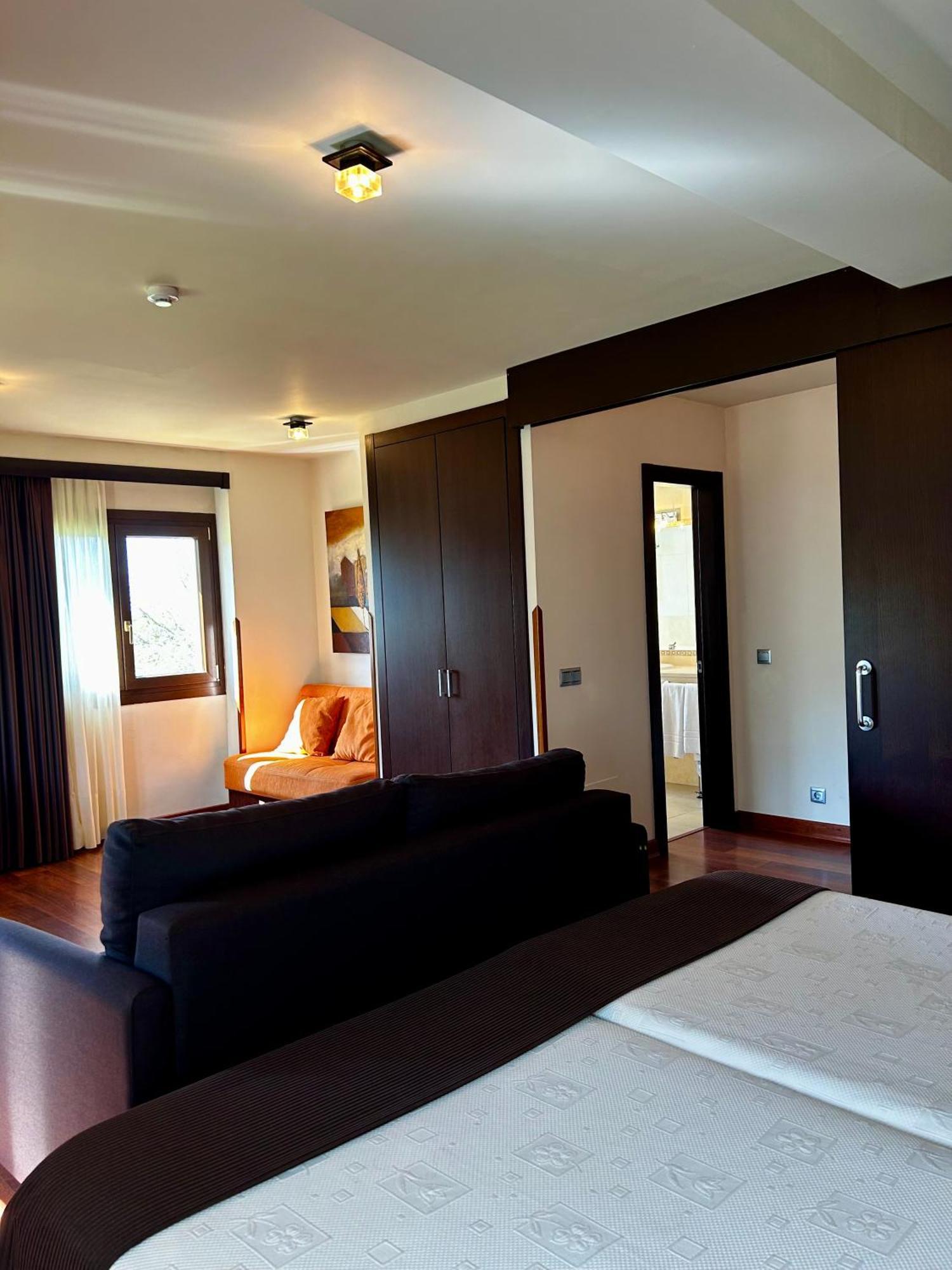 Apartamentos Rurales L'Arquera 라네스 외부 사진