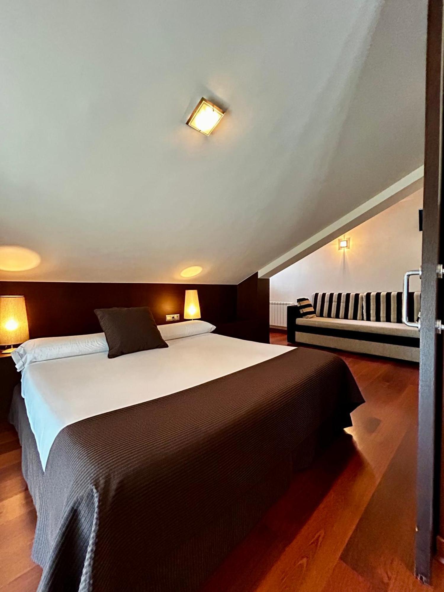 Apartamentos Rurales L'Arquera 라네스 외부 사진